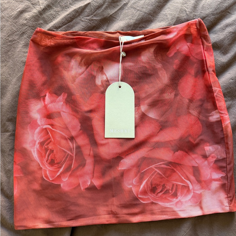 Meshki Red Rose Print Mini Skirt